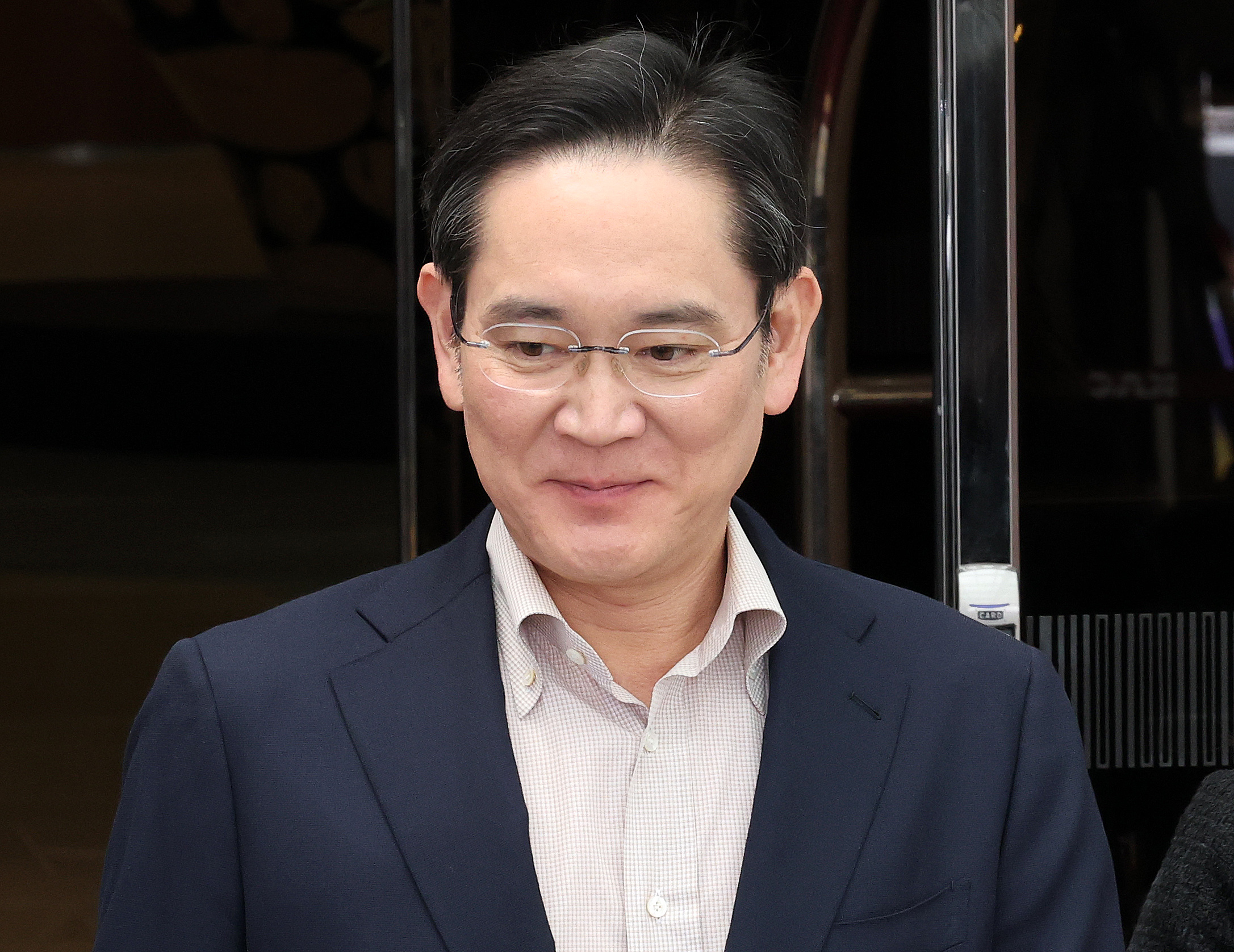 Lee Jae-yong Returns